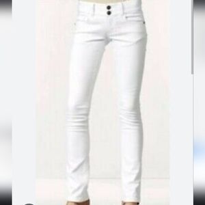 Cabi Lou Lou white denim pants Size 6